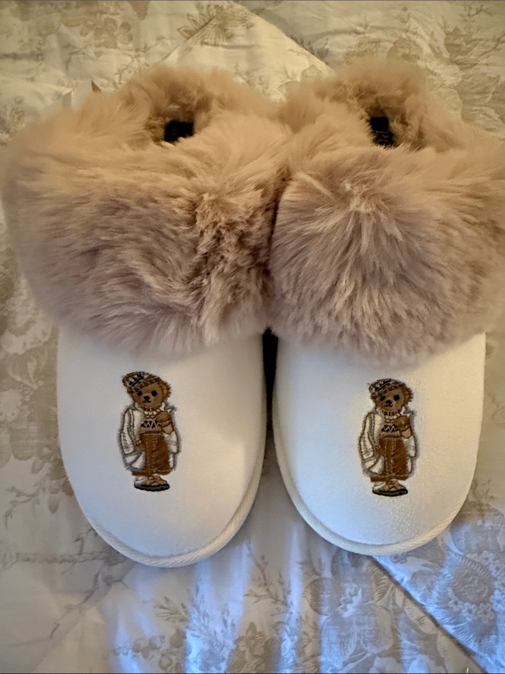 Polo by Ralph Lauren Cream Slippers with Beige Faux Fur Cuff
